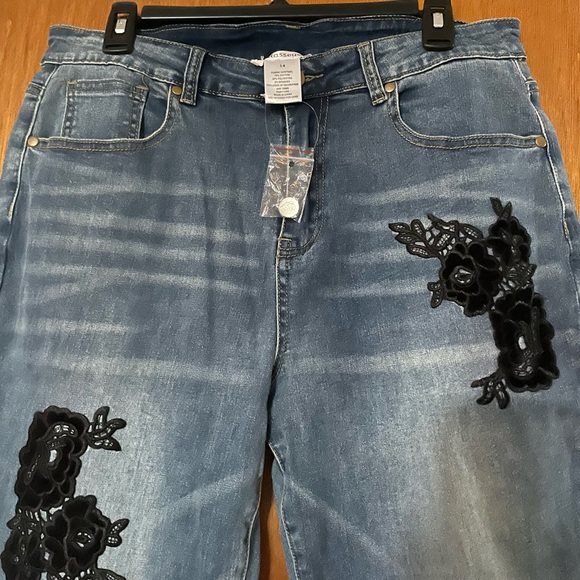 Massey's straight jeans With appliqués - Picture 1 of 3